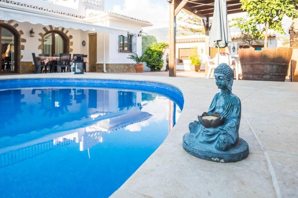 Estudio Maria De Waard Nerja Exterior photo