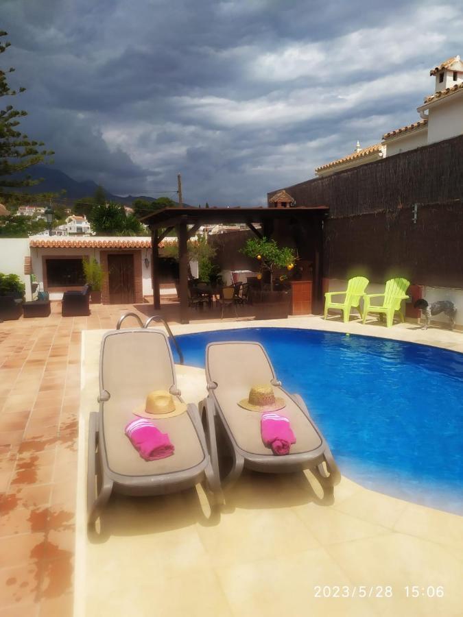 Estudio Maria De Waard Nerja Exterior photo